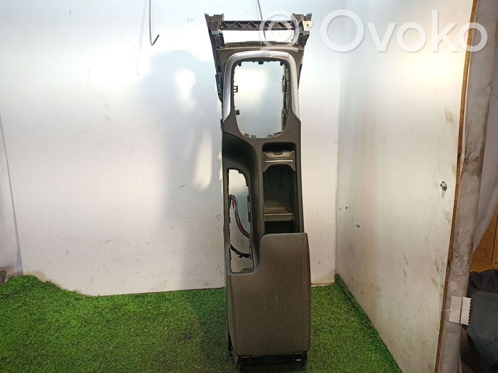 Opel Insignia A Armrest 