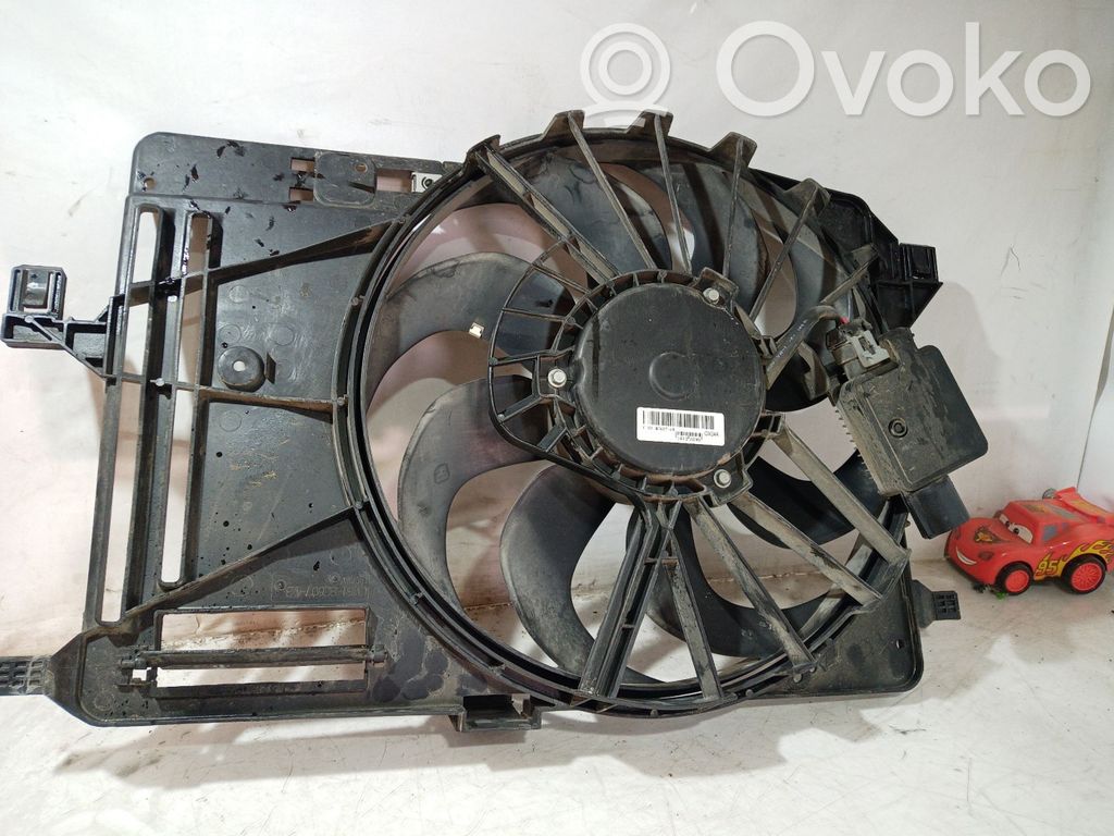 Ford C-MAX II Elektrisks radiatoru ventilators 