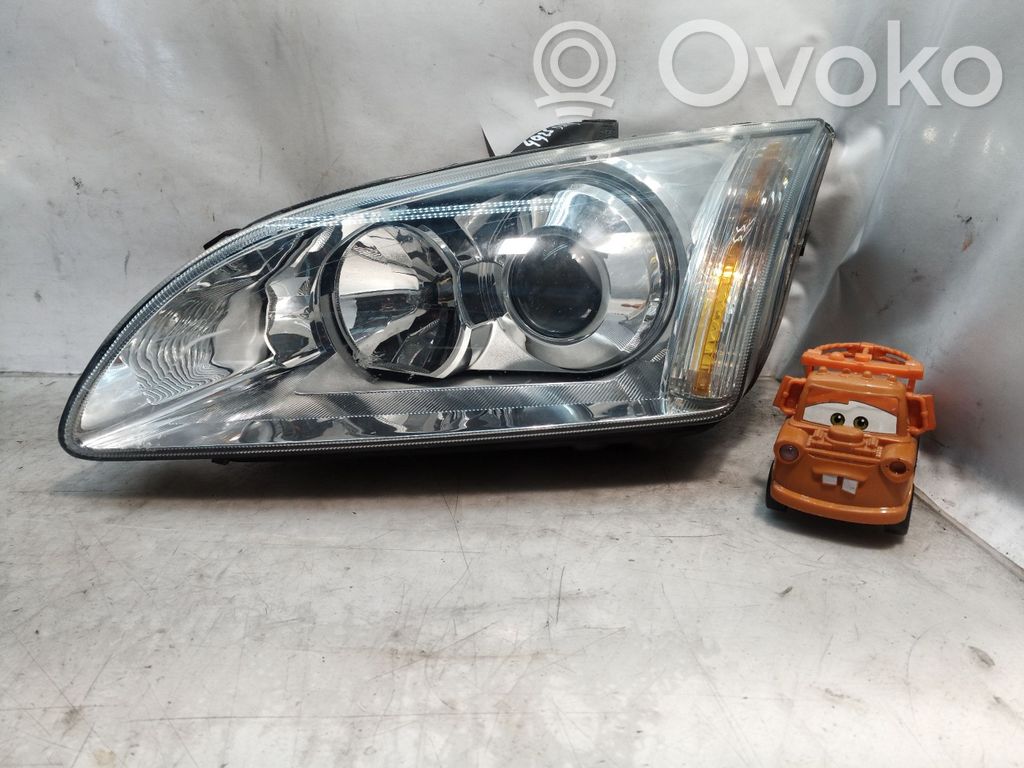 Ford Focus Headlight/headlamp 