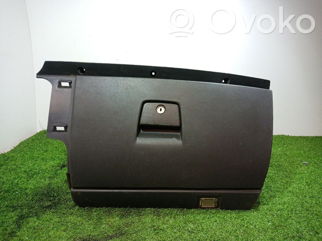 Volvo C30 Daiktadėžė 