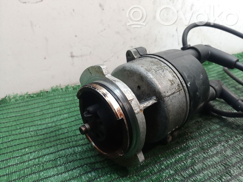Opel Astra F Ignition distributor 