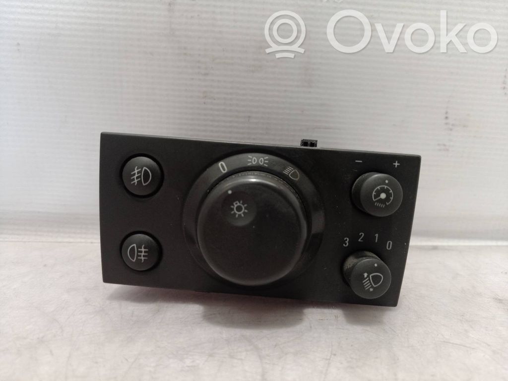 Interruptor de control del panel de luces   93394755,93394755,04061005