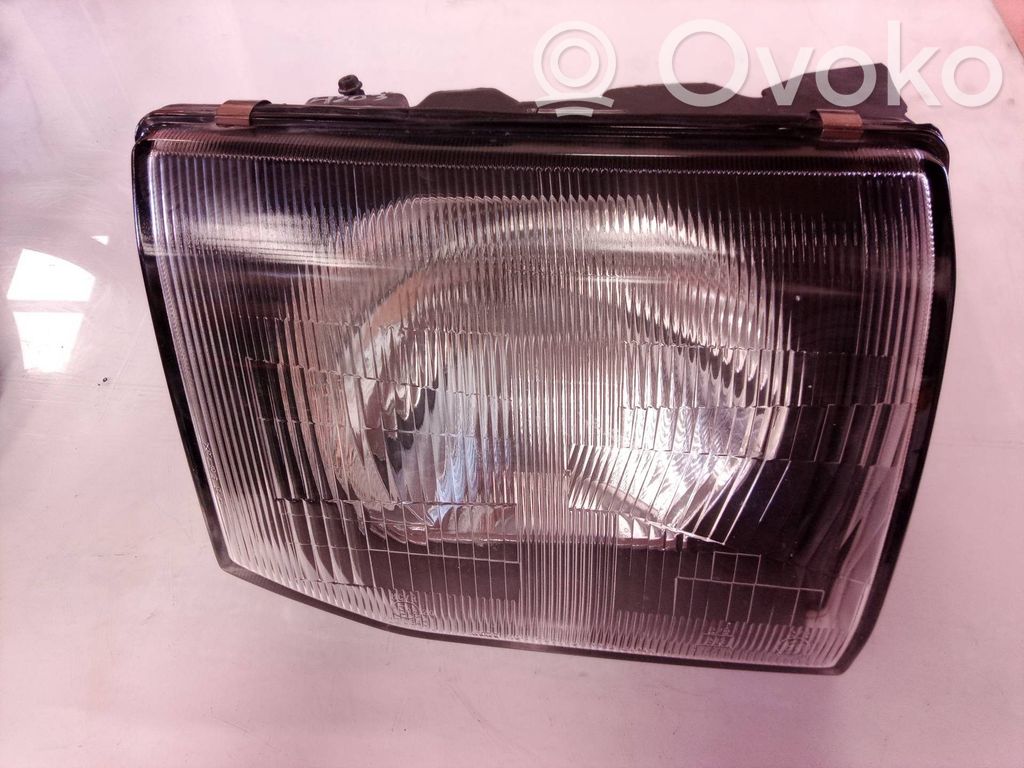 Headlight/headlamp   11037753,11037747