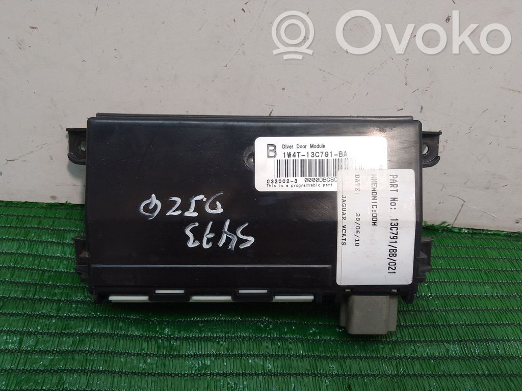 Jaguar S-Type Homelink control unit 