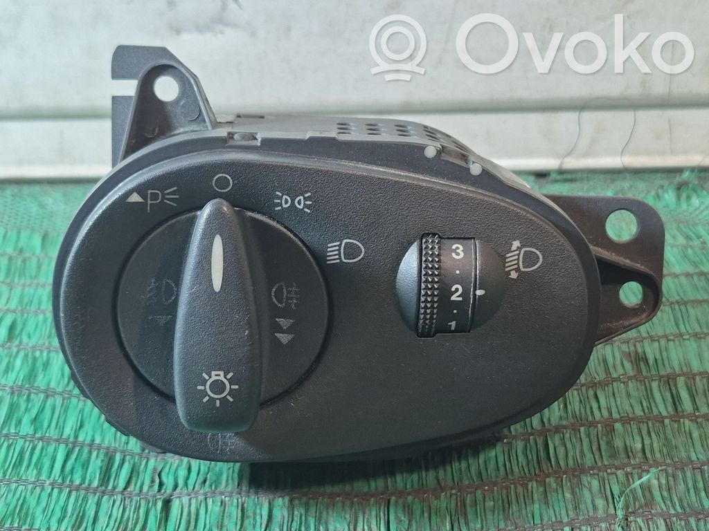 Ford Focus Panel lighting control switch 
