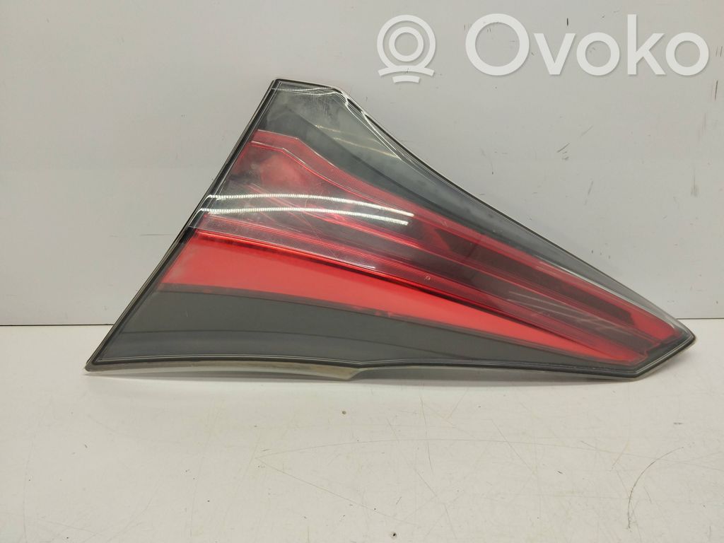 Toyota RAV 4 (XA30) Lampa tylna 