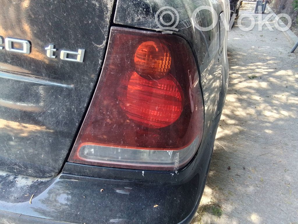 BMW 3 E46 Galinis žibintas kėbule 