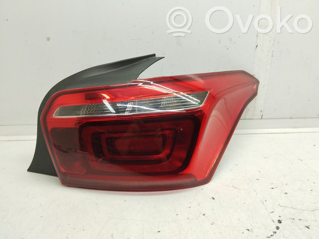 Citroen C-Elysée Lampă spate în caroserie 