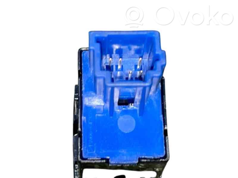 Nissan Pulsar Otros interruptores/perillas/selectores 