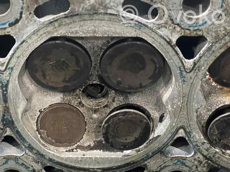Nissan Micra Engine head 
