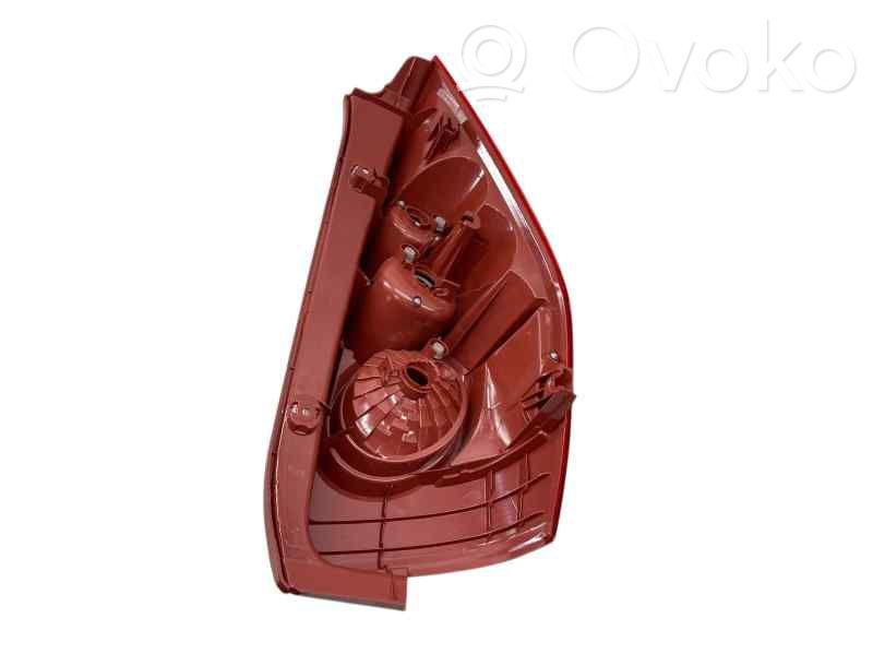 Mazda 5 Rear/tail lights 