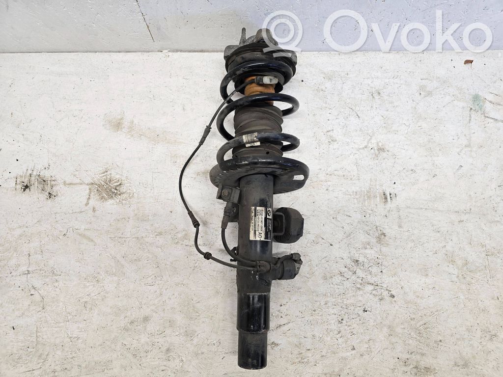 BMW 3 G20 G21 Amortyzator osi przedniej ze sprężyną 