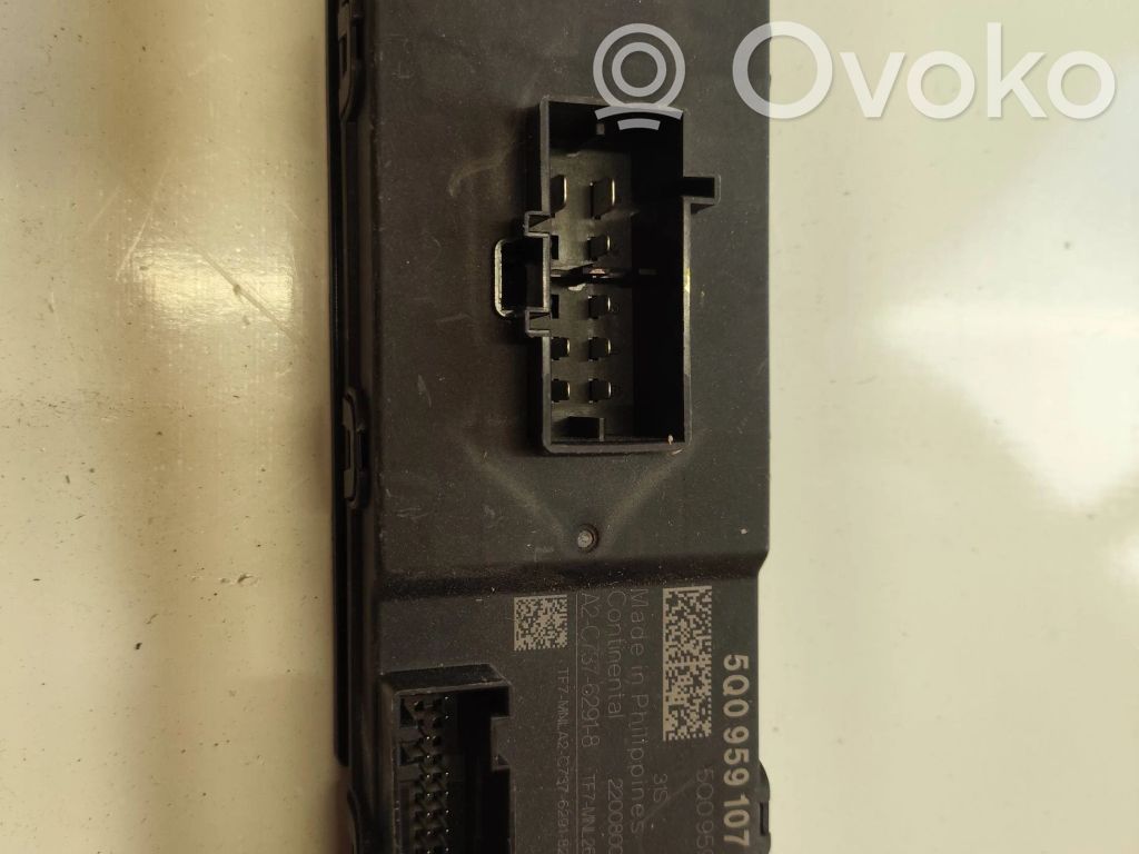 Volkswagen PASSAT B8 Tailgate/trunk control unit/module 