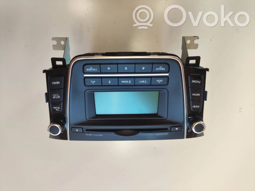 Hyundai i30 Panel / Radioodtwarzacz CD/DVD/GPS 