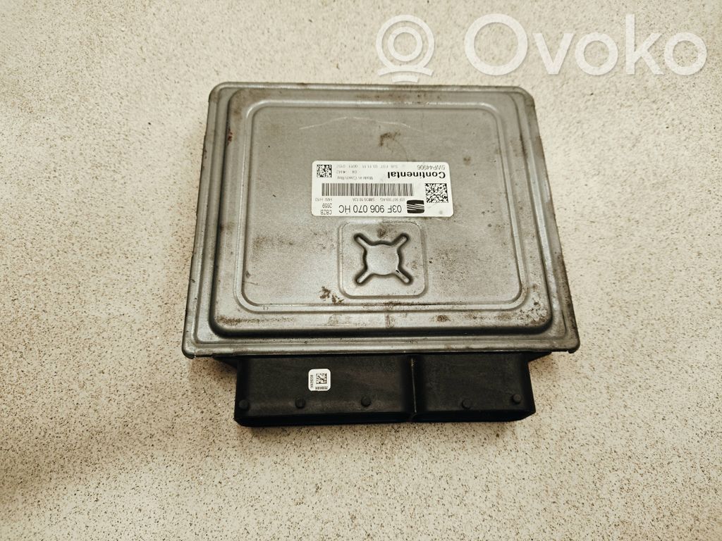 Seat Leon (1P) Engine control unit/module 