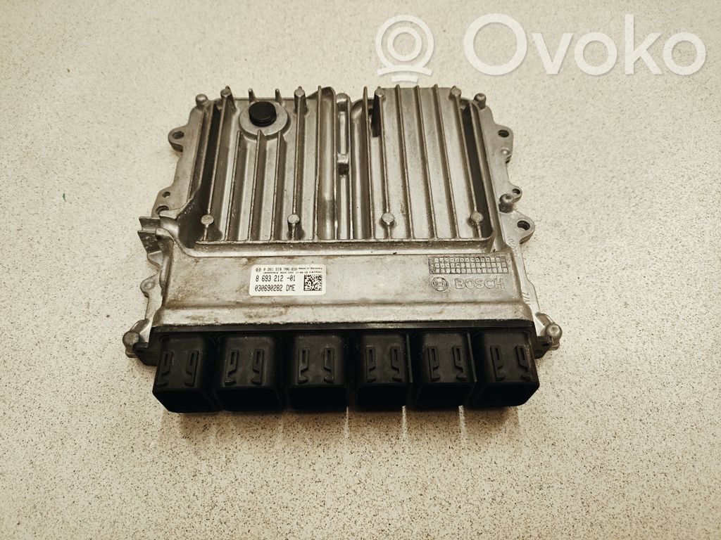 BMW 5 G30 G31 G38 Engine control unit/module 