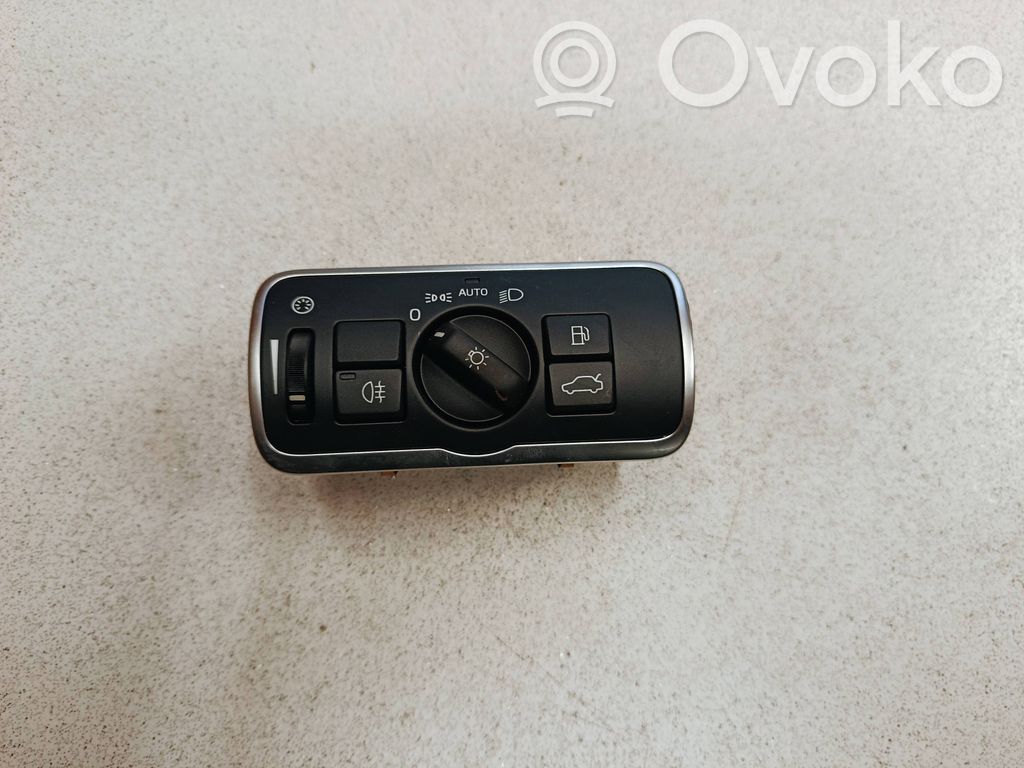 Volvo V60 Включатель фонарей 