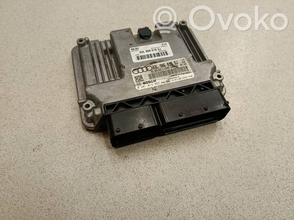 Audi A4 S4 B8 8K Engine control unit/module 