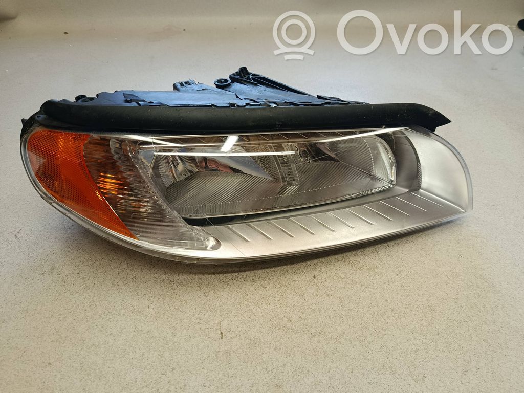 Volvo V70 Headlight/headlamp 