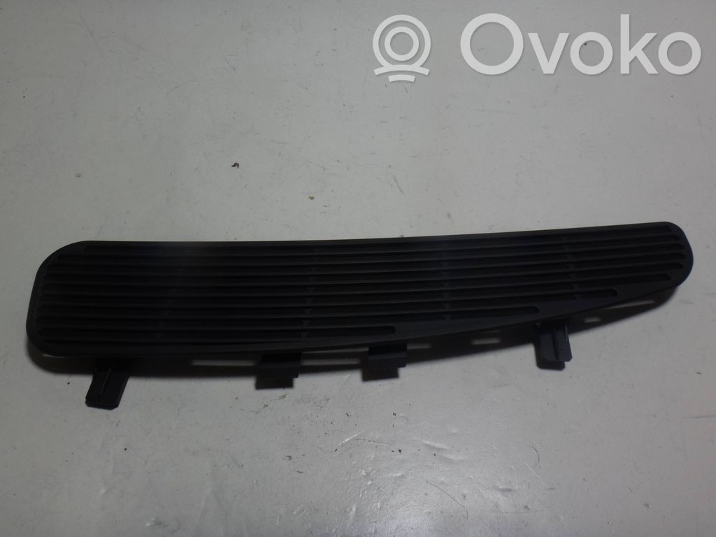 BMW 5 E39 Rejilla de ventilación trasera 