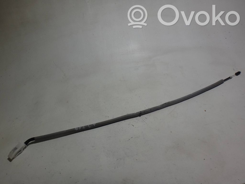 Câble de porte avant   7059667