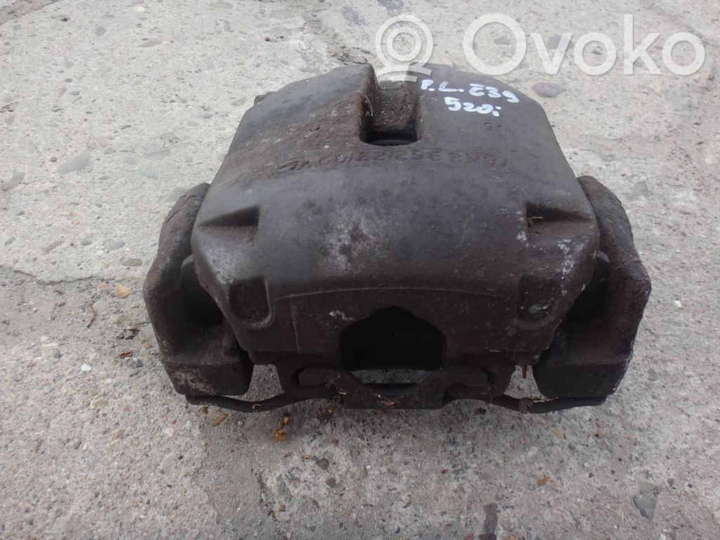 Caliper de freno delantero