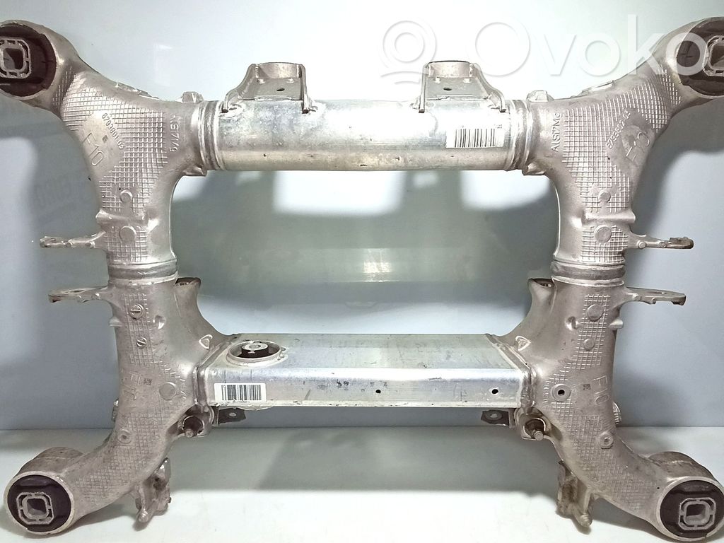 BMW 5 F10 F11 Belka osi tylnej 