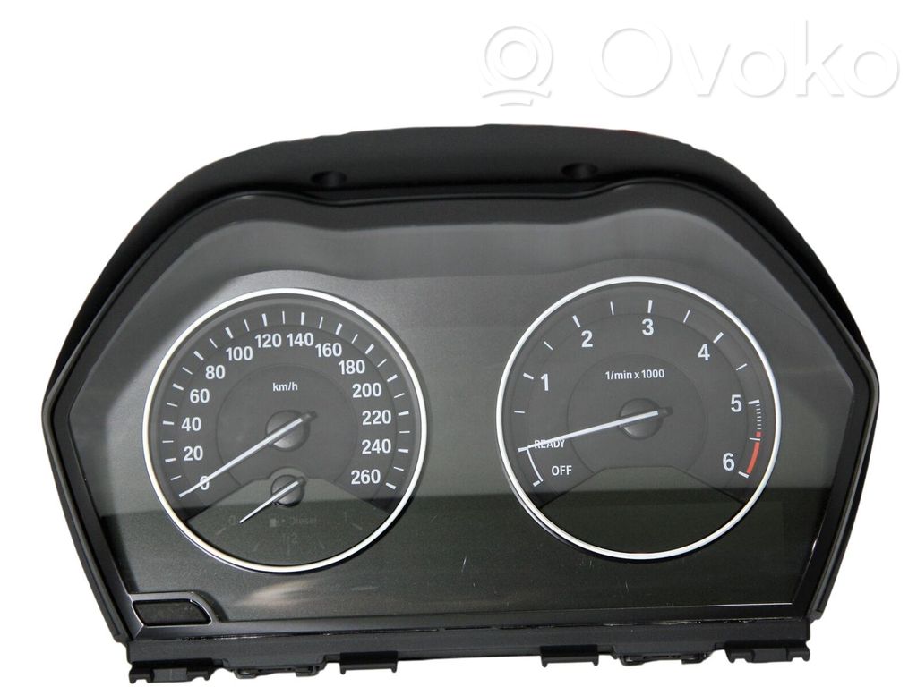 BMW 2 F45 Licznik / Prędkościomierz 