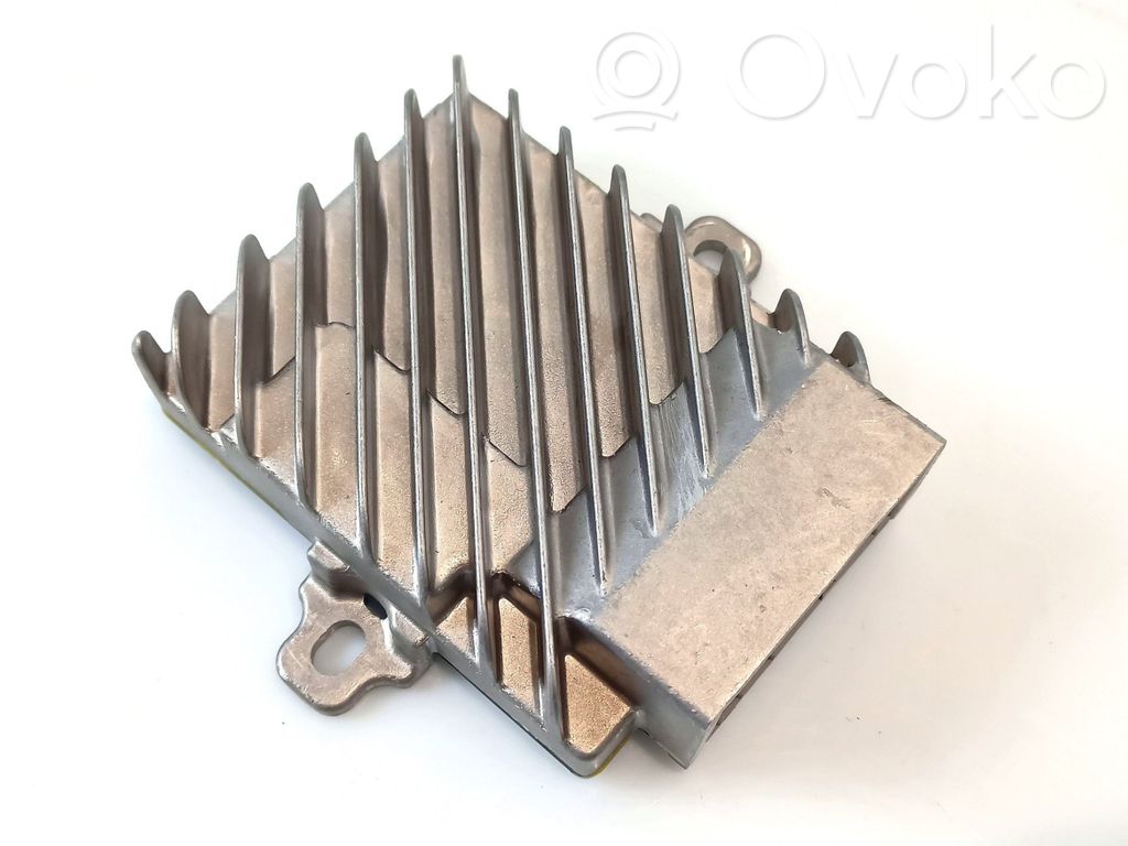 BMW 5 G30 G31 G38 Sound amplifier 