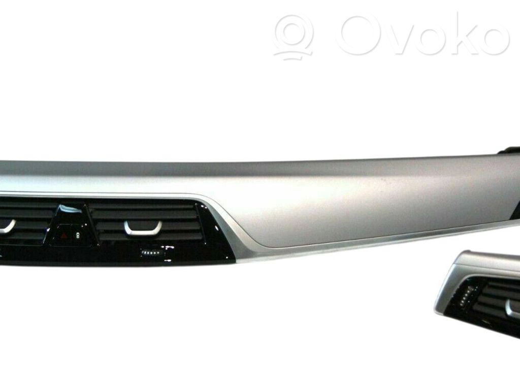BMW 5 G30 G31 G38 Ramă consolă centrală 