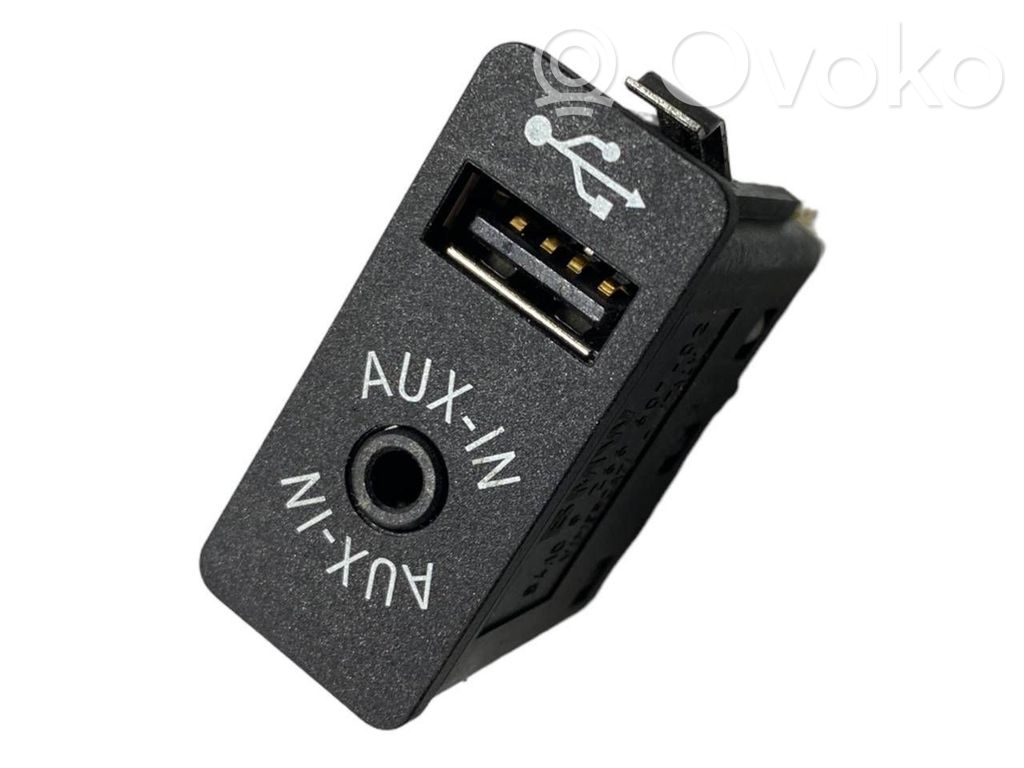 BMW X5 F15 Enchufe conector USB 
