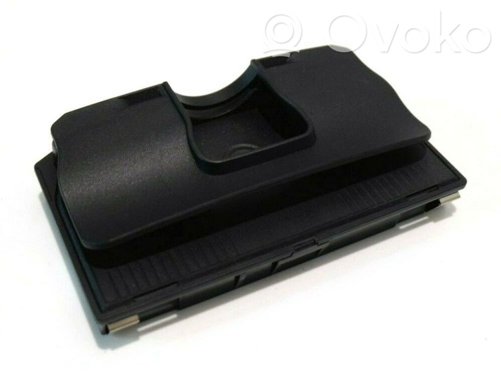 BMW 7 G11 G12 Wireless charging module 
