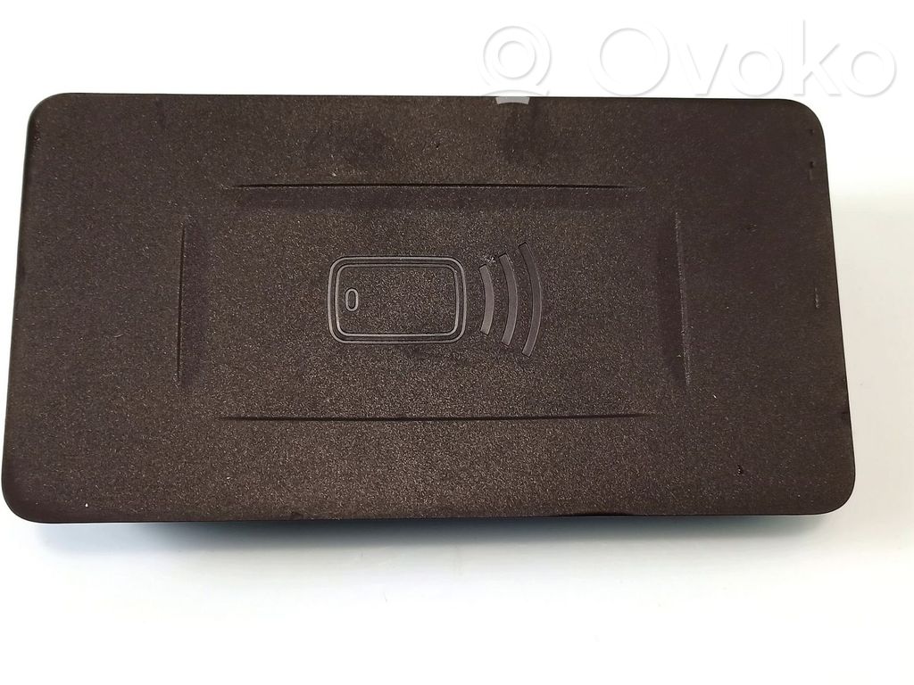 BMW X5 G05 Wireless charging module 
