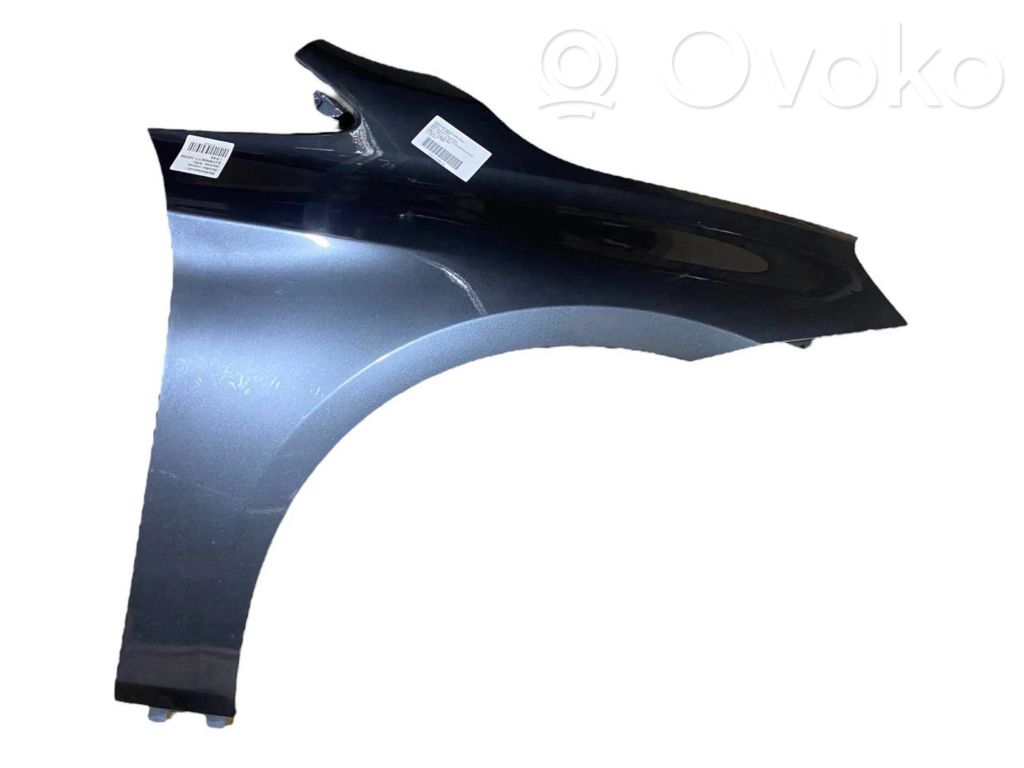 BMW 2 F46 Sparnas 