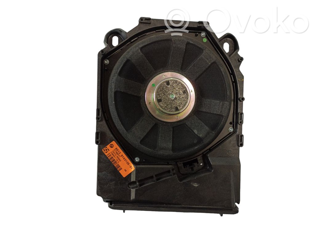 BMW 3 E90 E91 Altavoz subwoofer 