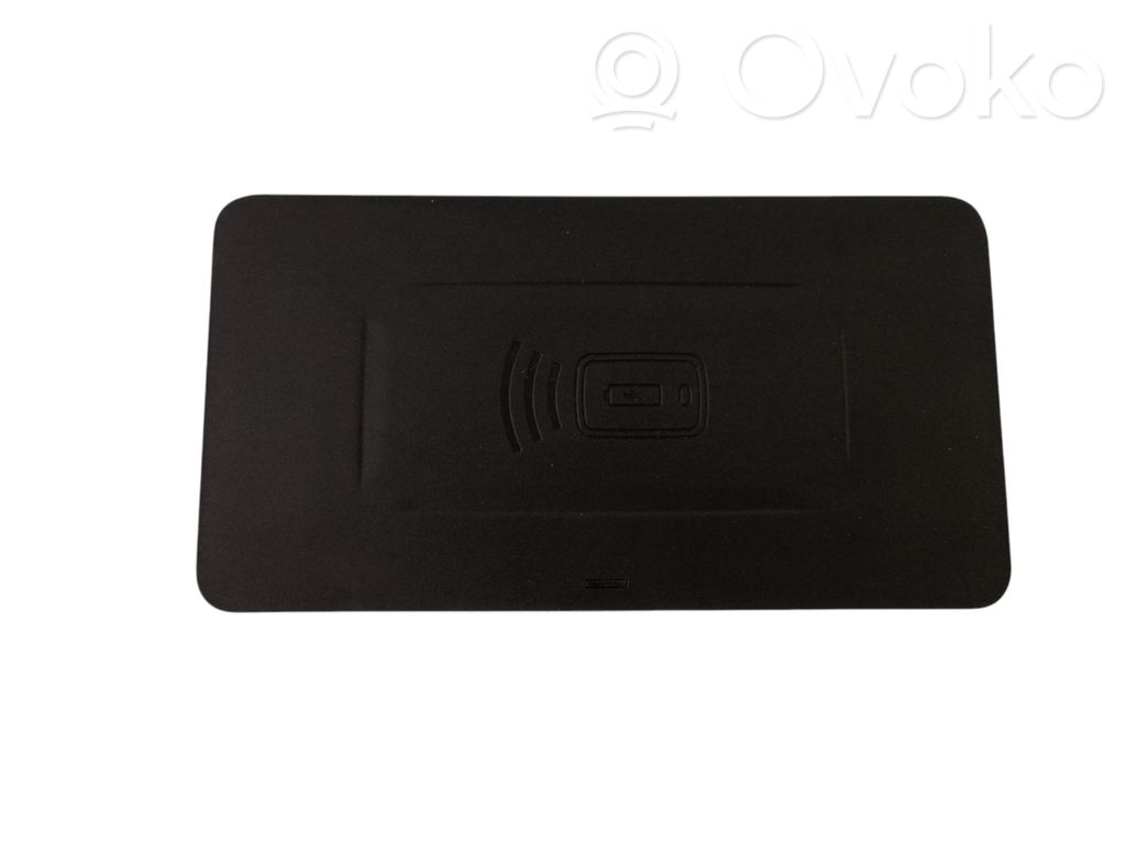 BMW 4 G22 G23 G24 G26 Wireless charging module 