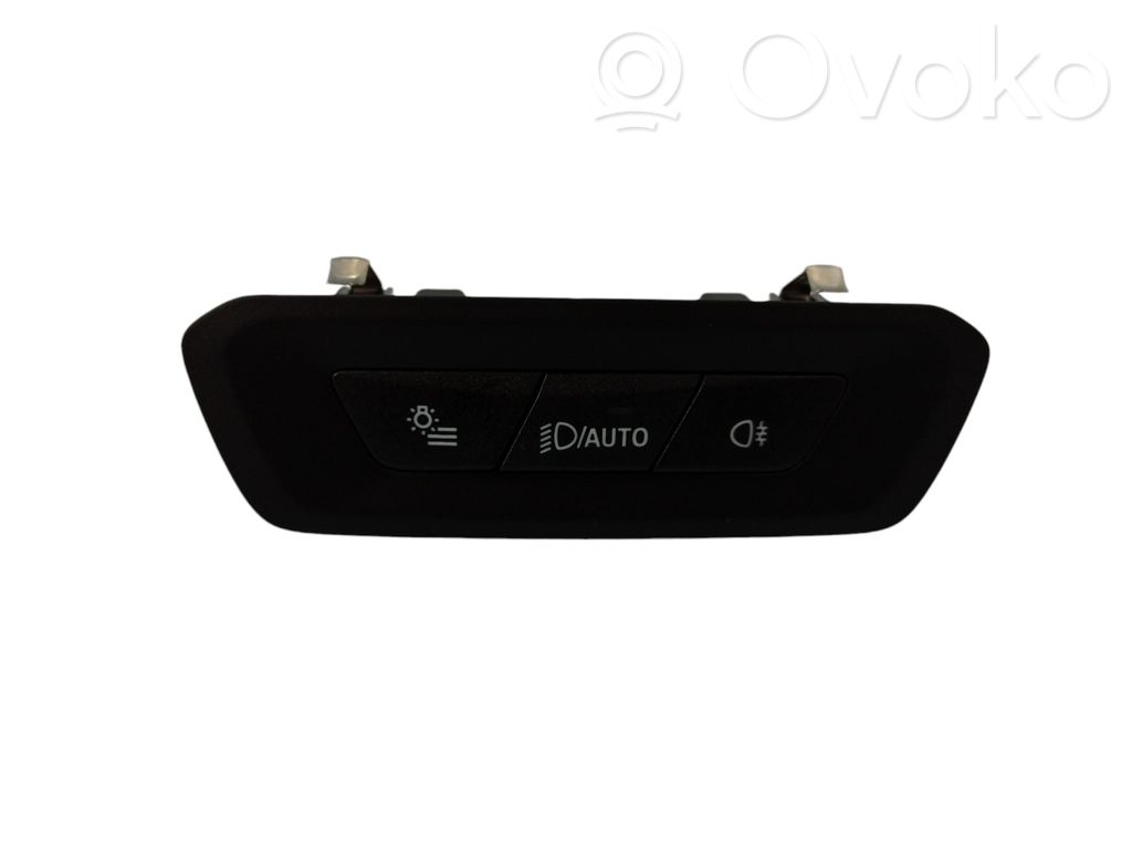 BMW X5 G05 Light switch 