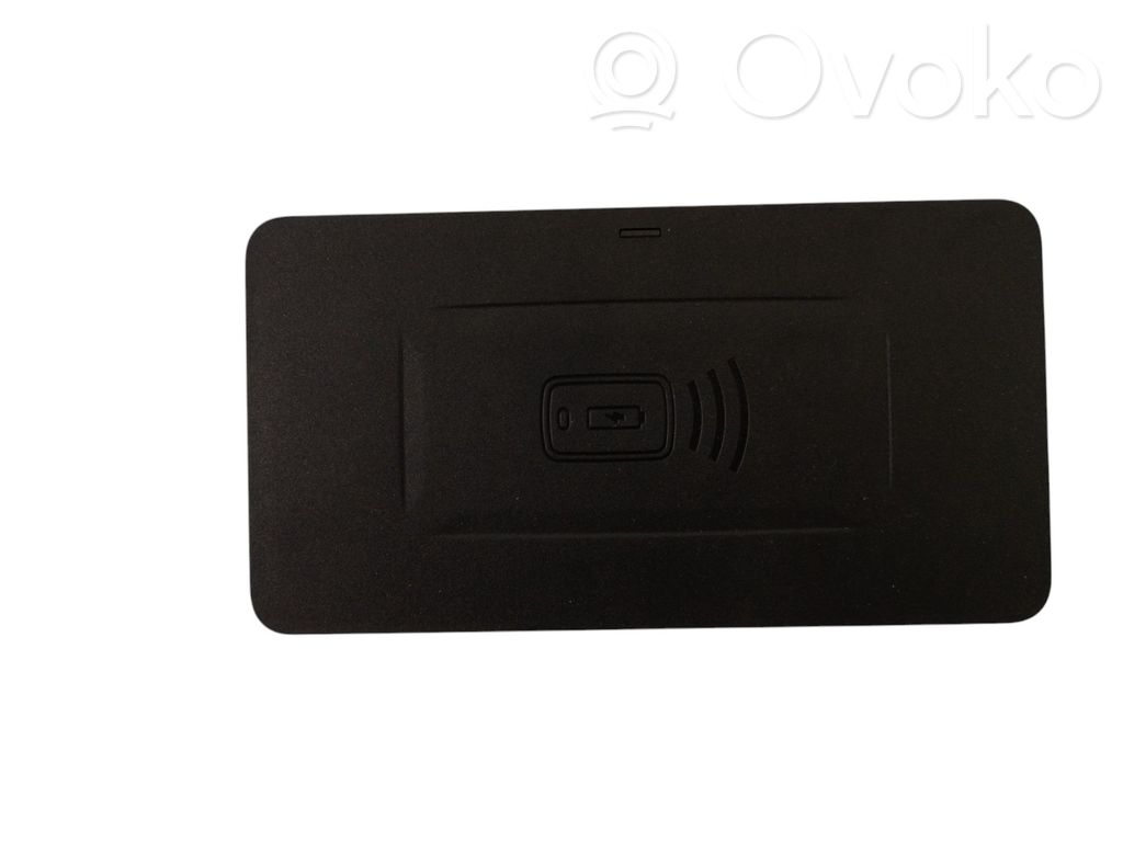 BMW 3 G20 G21 Wireless charging module 
