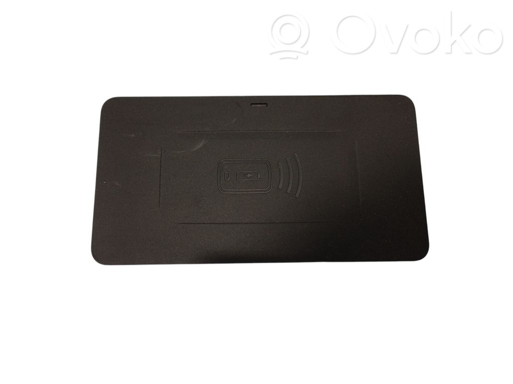 BMW 3 G20 G21 Wireless charging module 