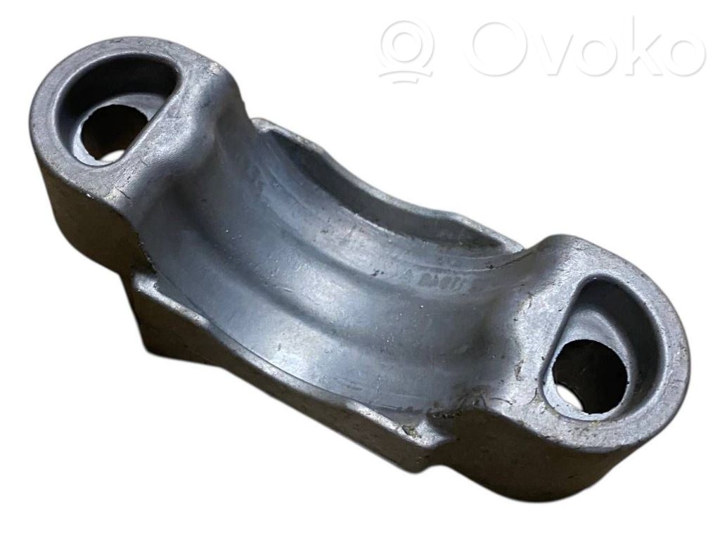 Mocowanie stabilizatora osi przedniej   6777870,37116777870