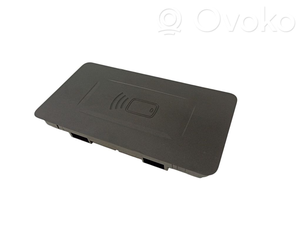 BMW 3 G20 G21 Wireless charging module 