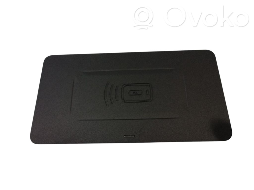 BMW 3 G20 G21 Wireless charging module 