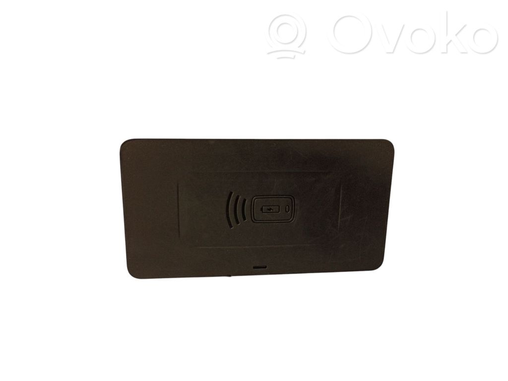 BMW 8 G16 Wireless charging module 