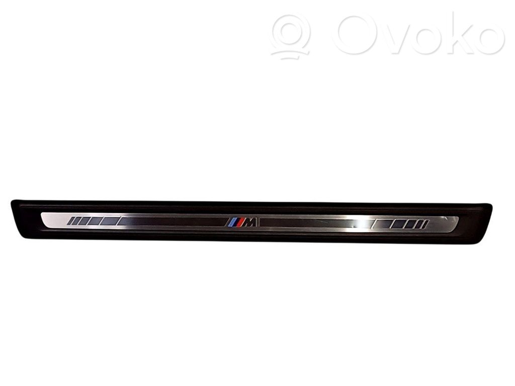 BMW 4 G22 G23 G24 G26 Osłona listwy przedniej 