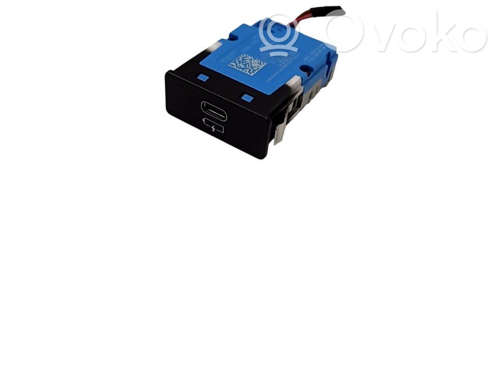 BMW 1 F40 USB socket connector 