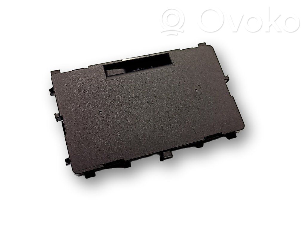 BMW 1 F70 Wireless charging module 
