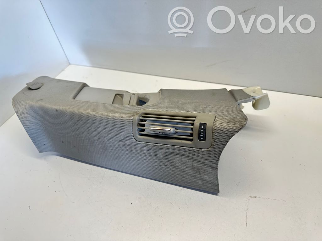 Audi Q7 4L Pilar (B) (superior) 