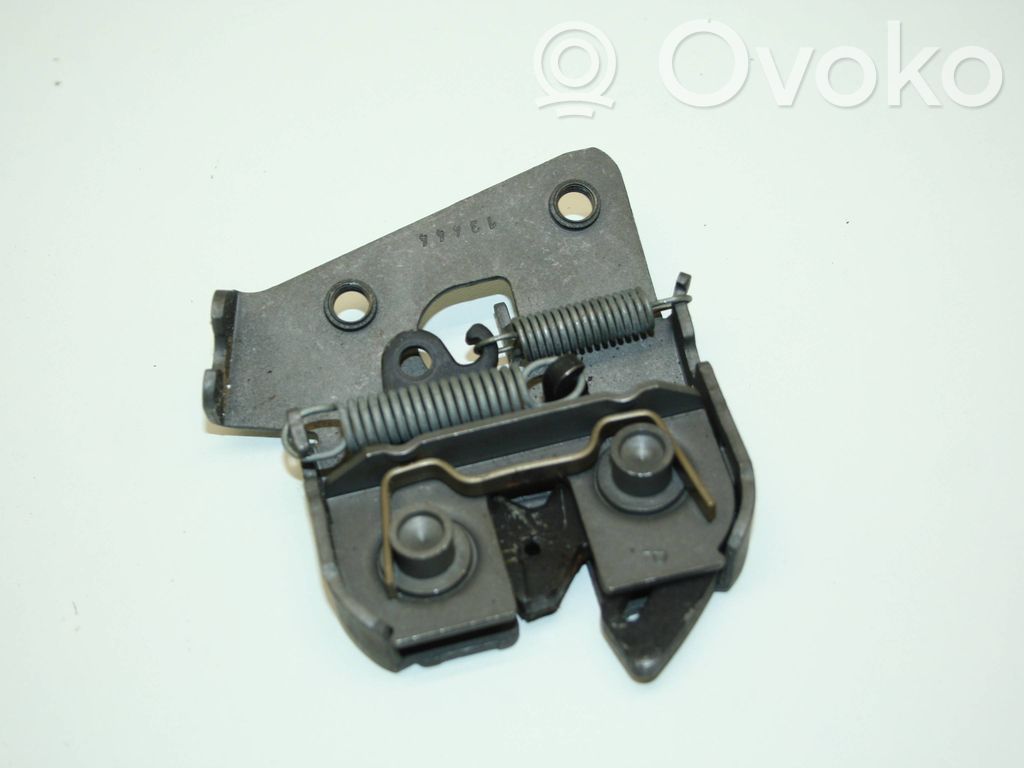 BMW 5 E60 E61 Seat back rest lock catch 