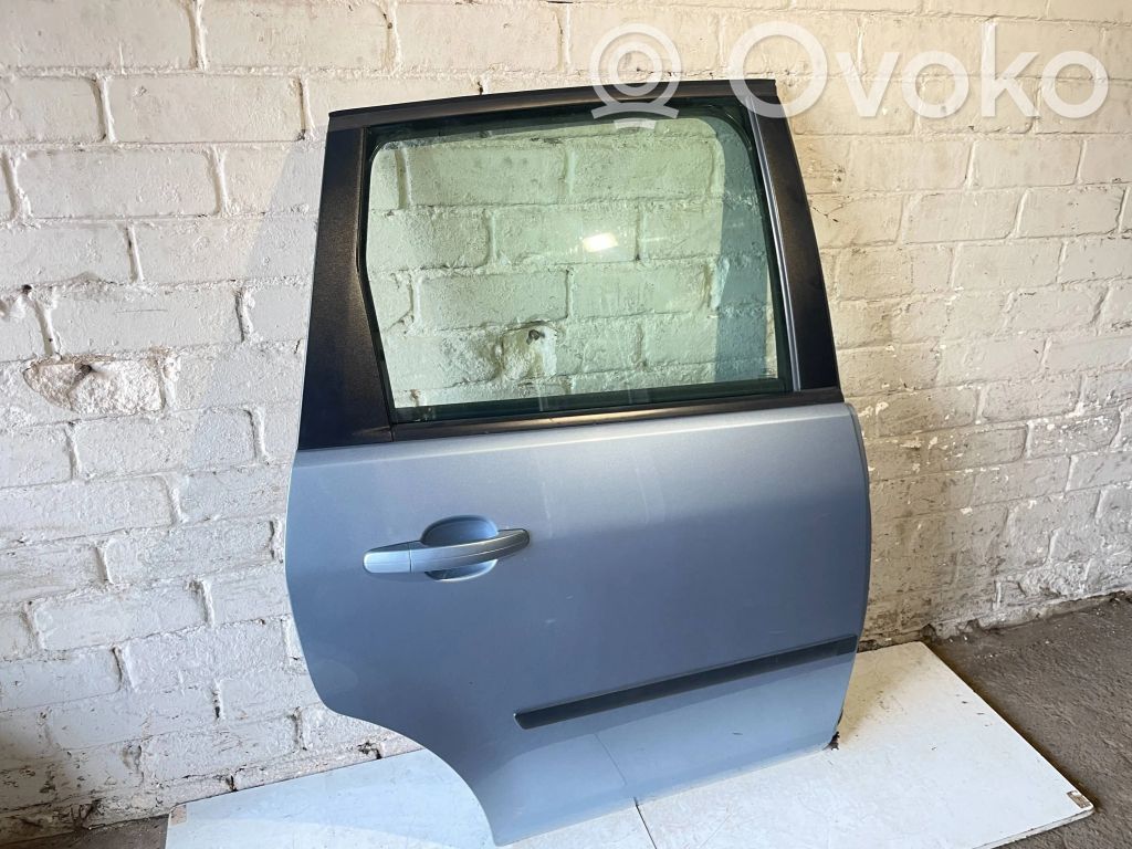 Rear door