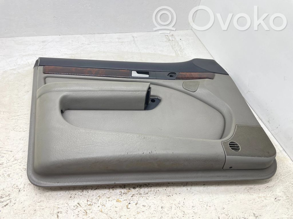 Audi A6 S6 C4 4A Revestimiento de puerta delantera 
